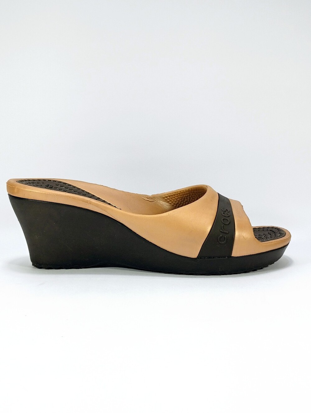 CROCS Sassari Womens 8 Tan And Dark Brown Wedge Heel Slide Sandals
